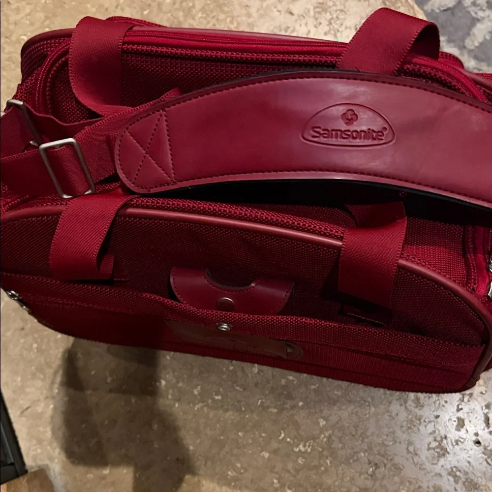 Samsonite Burgundy Carry On Bag Shoulder Strap & Trolley Sleeve